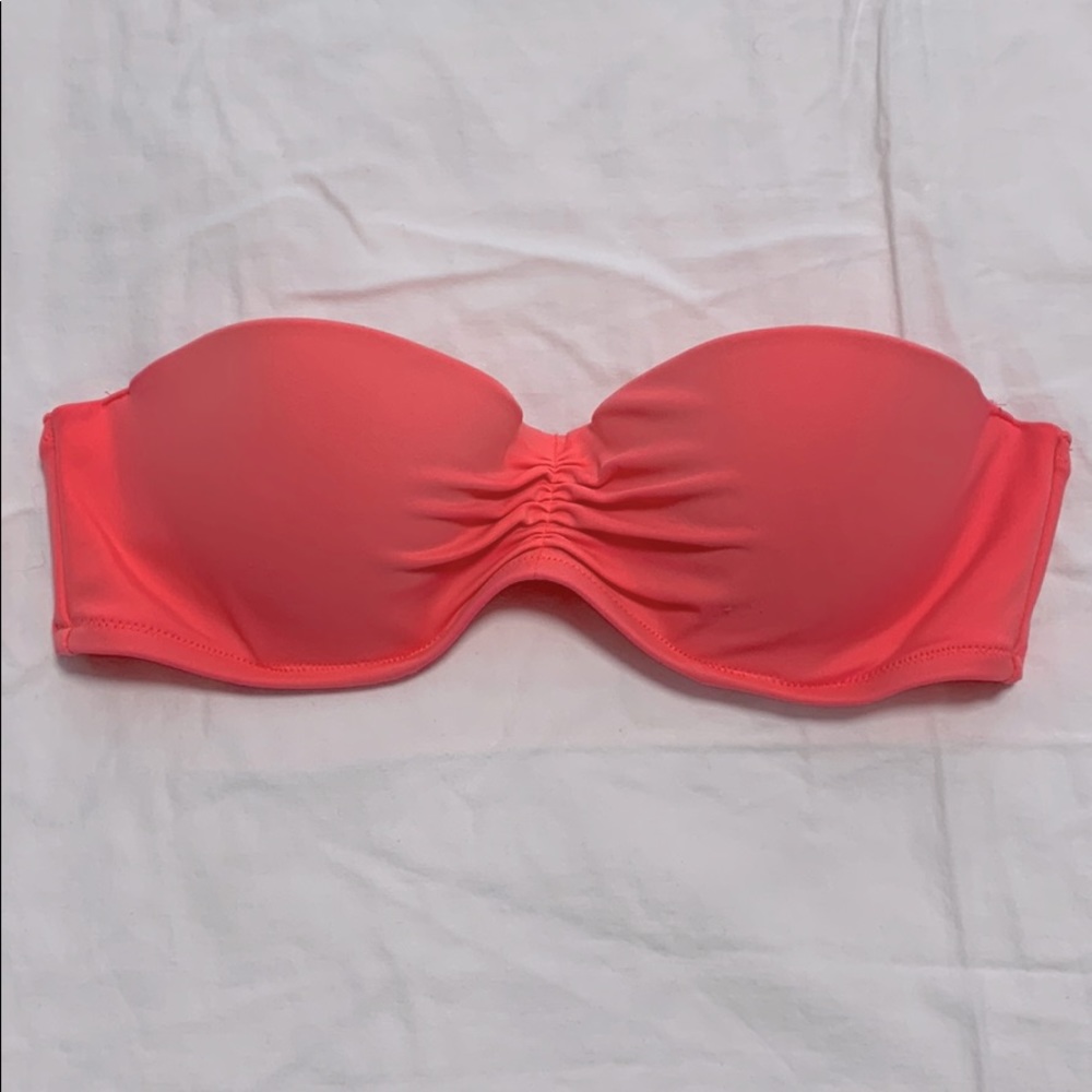 Victoria’s Secret bikini top
